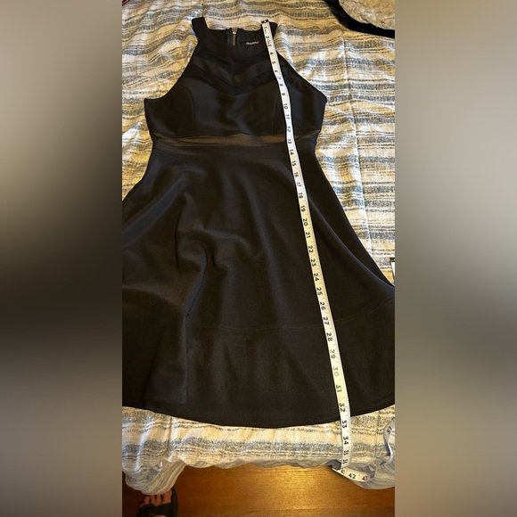 Le Chateau Black Midi Dress Size XS sleeveless - Picture 10 of 10